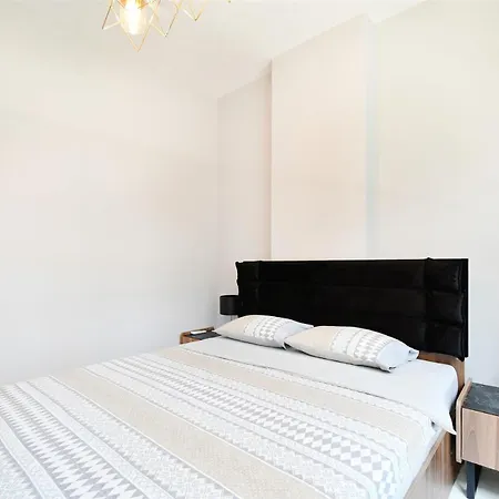 Apartamento White Sail Spacious 2-bedroom Steps From Yekta Mall In Mahmutlar, Alanya
